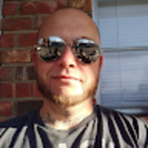 Meet your Posher, Chris - Picture 1 of 1